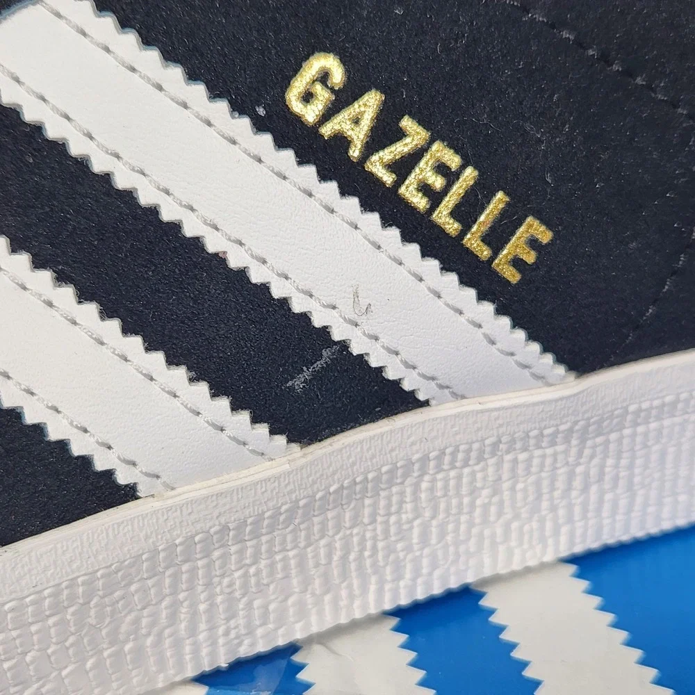 Adidas Gazelle Sneakers Mens Size 5 Black White Gold Suede Classic Shoes BB5476
